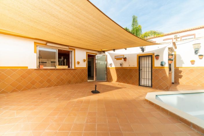 Image No.28-4 Bed Villa for sale