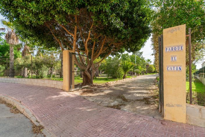 Image No.40-4 Bed Villa for sale
