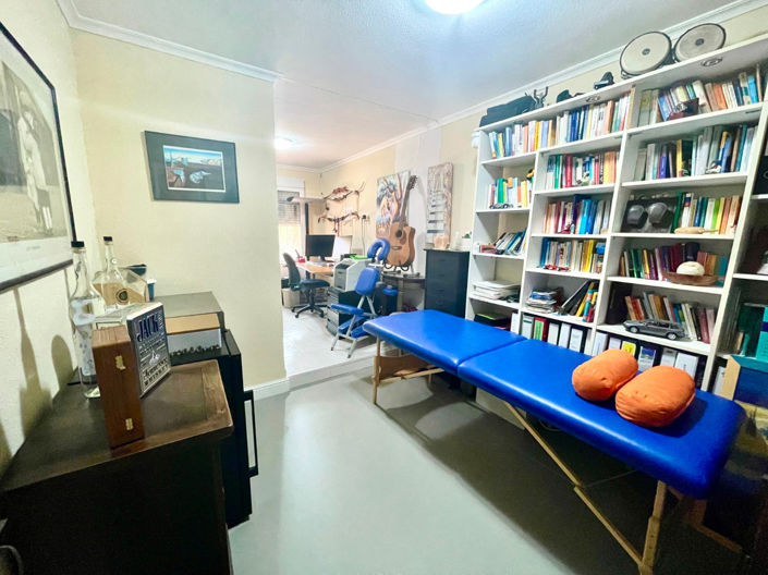 Image No.9-5 Bed Country House for sale