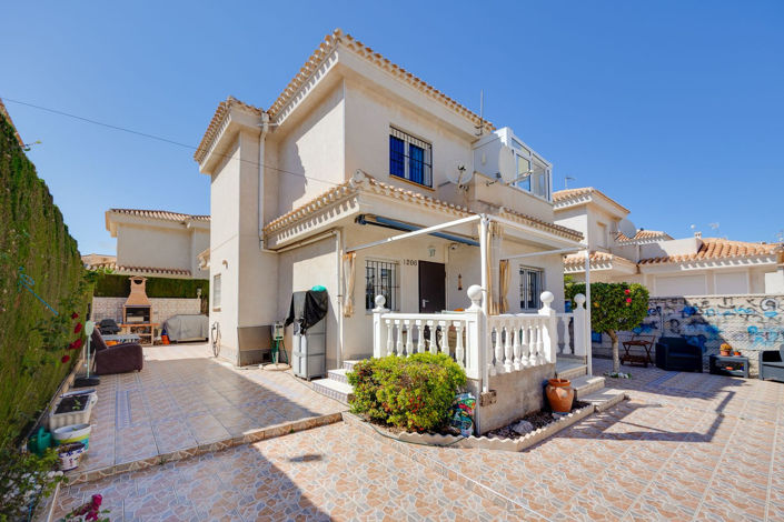 Image No.2-Villa de 3 chambres à vendre à Playa Flamenca