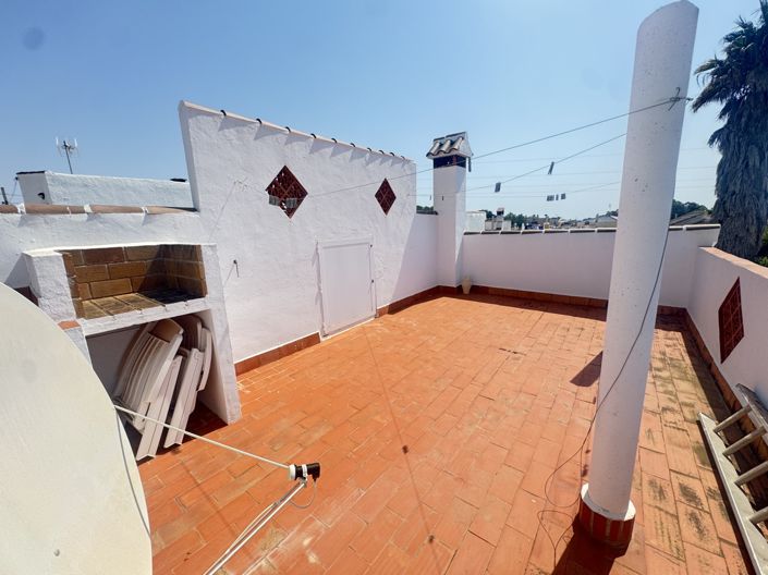 Image No.19-2 Bed Villa for sale