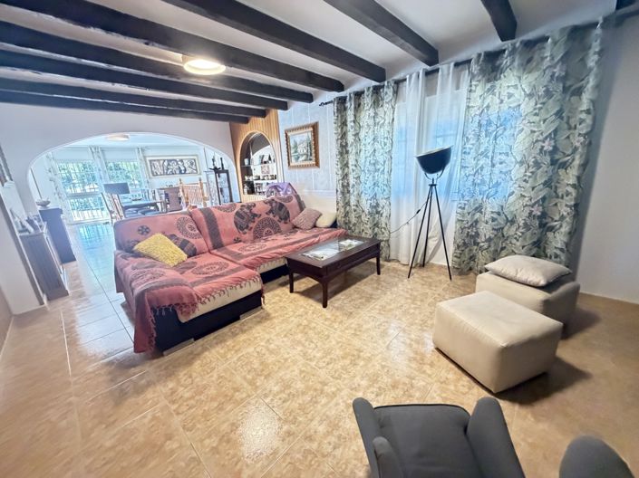 Image No.20-4 Bed Villa for sale