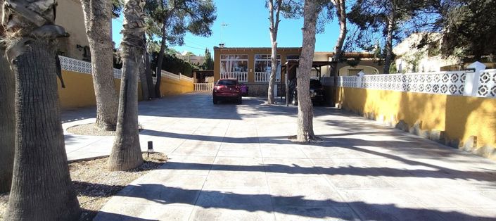 Image No.2-2 Bed Villa for sale