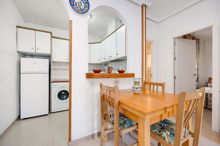Image No.13-2 Bed Apartment for sale