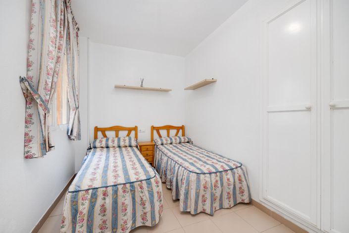 Image No.17-2 Bed Apartment for sale