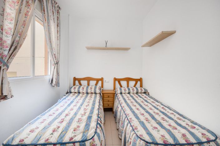 Image No.19-2 Bed Apartment for sale