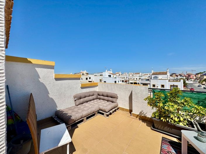 Image No.34-3 Bed Townhouse for sale
