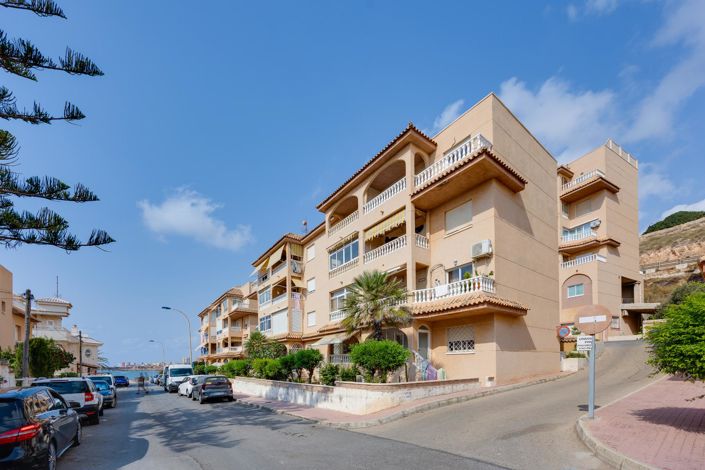 Image No.30-2 Bed Apartment for sale