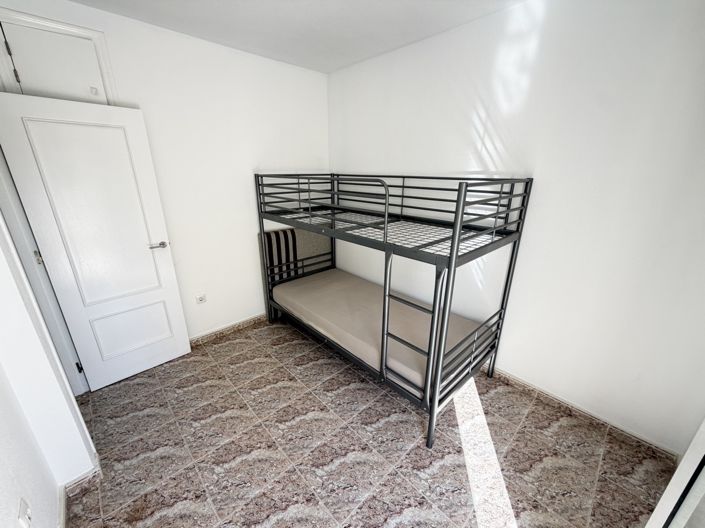 Image No.26-3 Bed Townhouse for sale