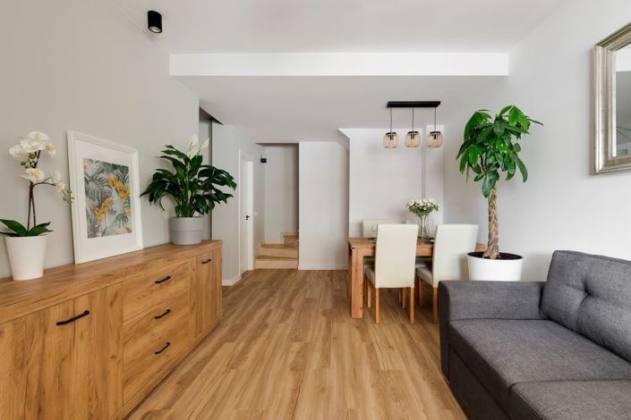 Image No.3-3 Bed Townhouse for sale