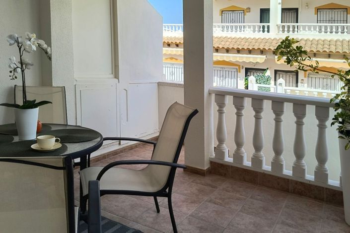 Image No.27-3 Bed Townhouse for sale
