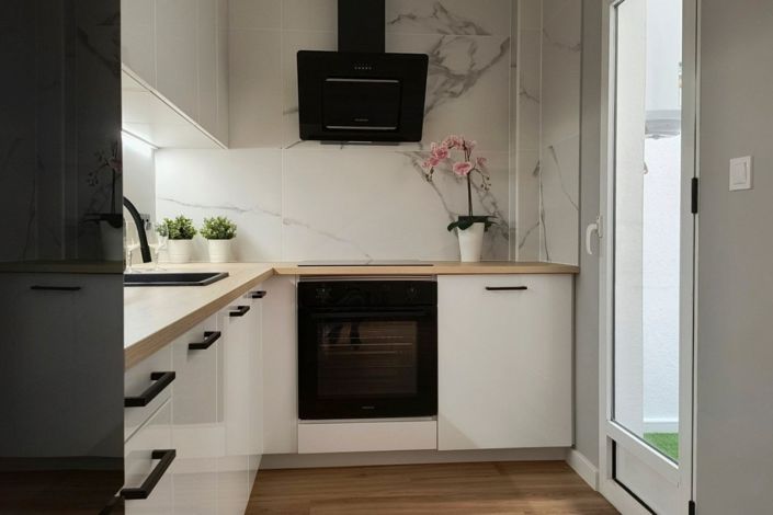 Image No.9-3 Bed Townhouse for sale
