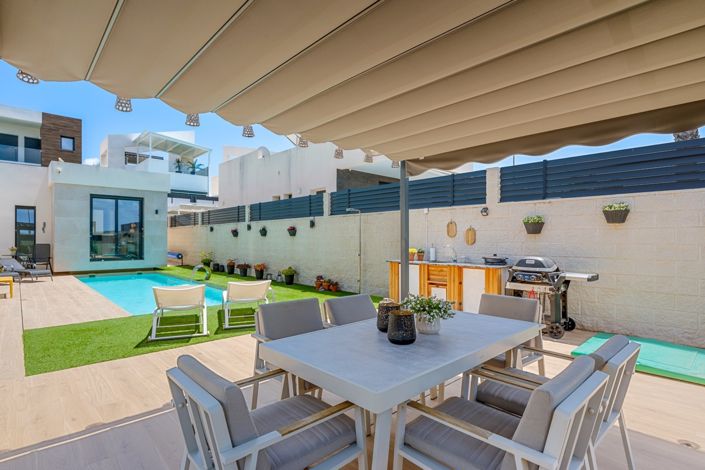 Image No.40-3 Bed Villa for sale