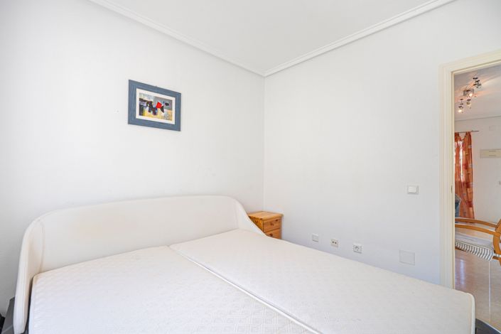 Image No.15-3 Bed Townhouse for sale