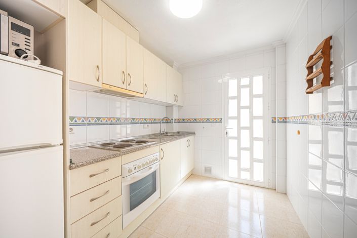 Image No.9-3 Bed Townhouse for sale