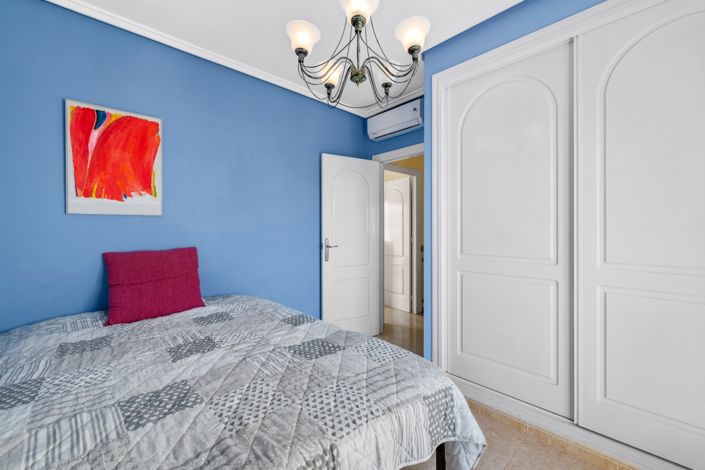 Image No.22-3 Bed Townhouse for sale