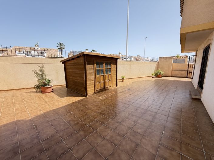 Image No.17-2 Bed Apartment for sale