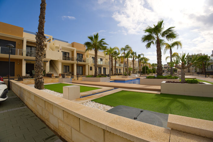 Image No.36-3 Bed Townhouse for sale