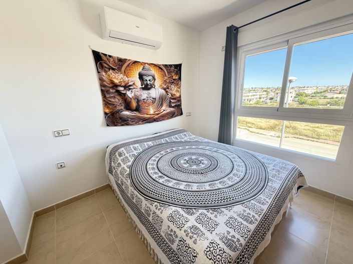 Image No.11-2 Bed Apartment for sale