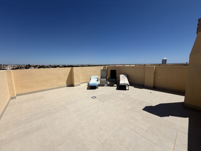 Image No.18-2 Bed Apartment for sale