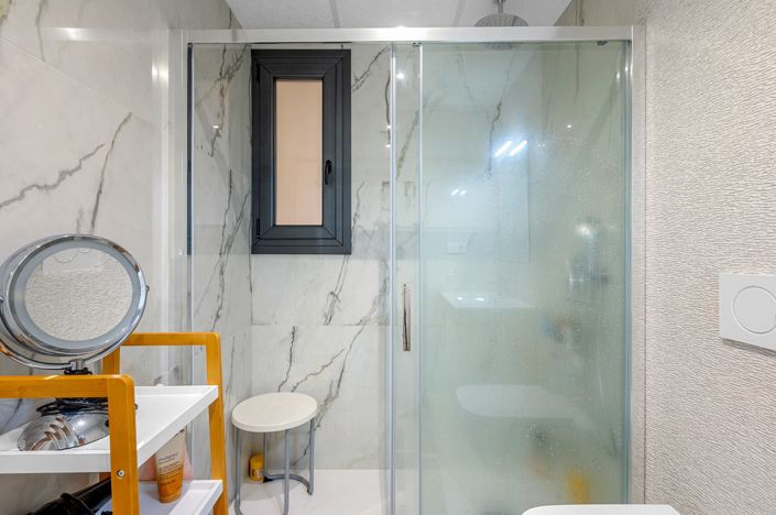 Image No.20-2 Bed Apartment for sale
