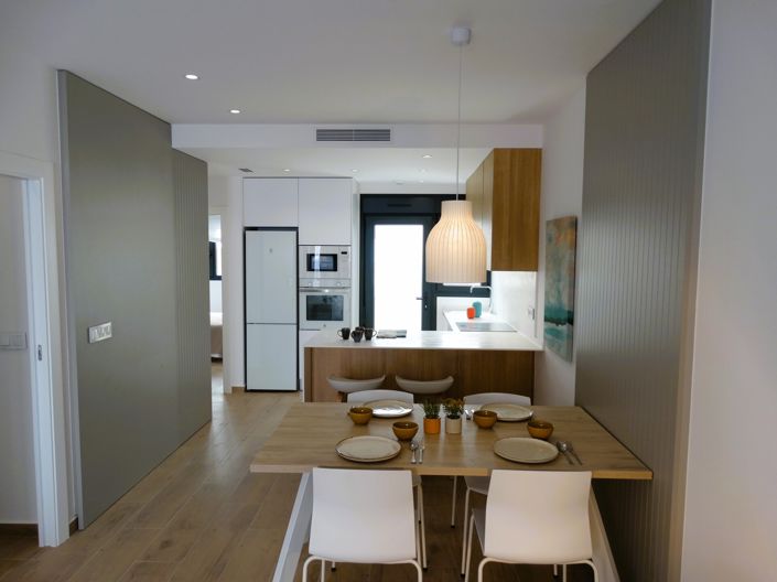 Image No.18-3 Bed Apartment for sale