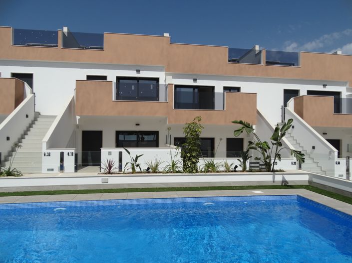 Image No.35-3 Bed Apartment for sale