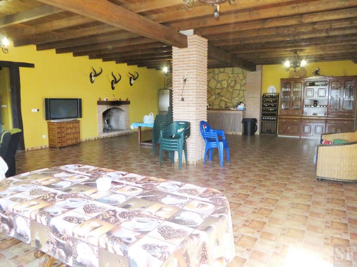 Image No.11-Villa de 4 chambres à vendre à Sayalonga