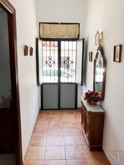 Image No.2-3 Bed Townhouse for sale