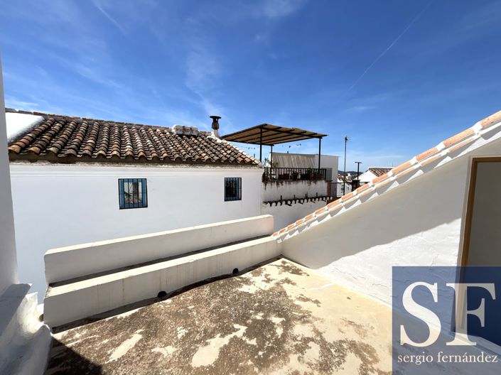 Image No.18-3 Bed Townhouse for sale