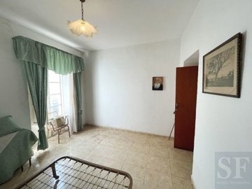 th1083-06