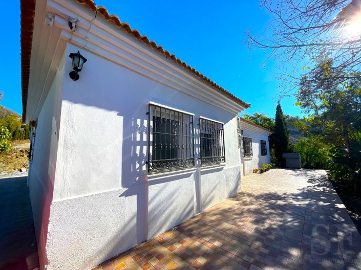 Image No.2-Villa de 4 chambres à vendre à Cómpeta