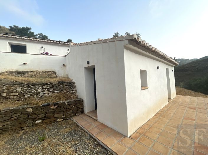 Image No.2-Villa de 2 chambres à vendre à Sayalonga