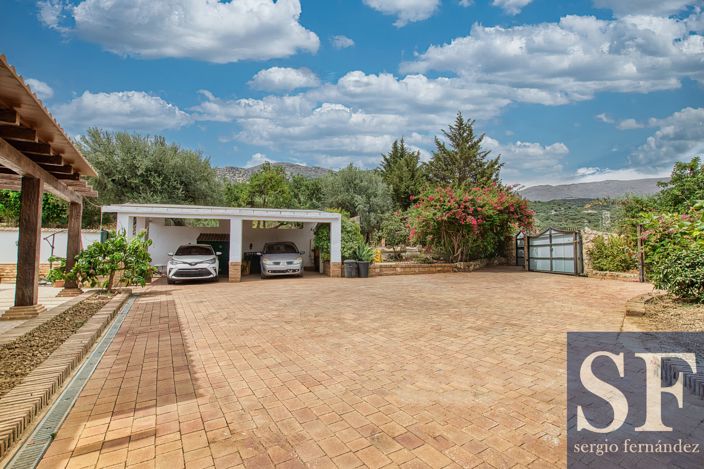 Image No.17-3 Bed Villa for sale