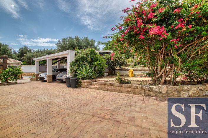 Image No.18-3 Bed Villa for sale
