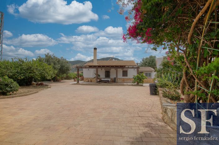 Image No.19-3 Bed Villa for sale