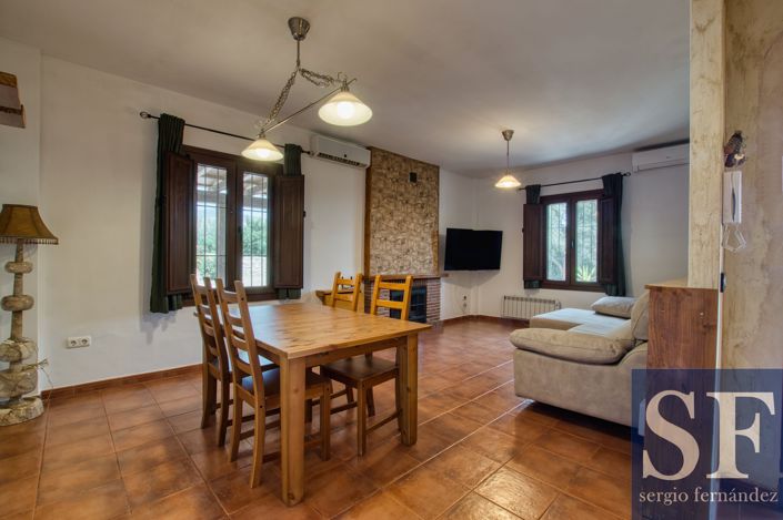 Image No.2-3 Bed Villa for sale