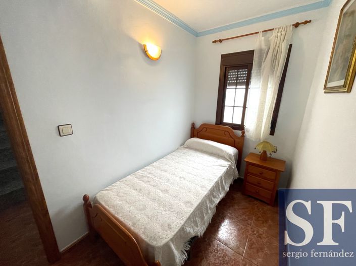 Image No.8-5 Bed Townhouse for sale