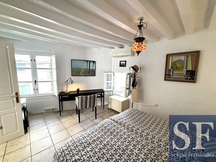 Image No.7-2 Bed Townhouse for sale
