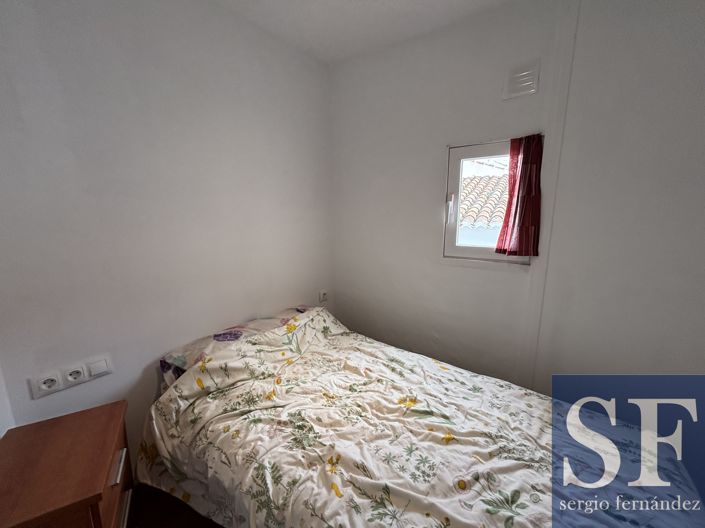 Image No.9-2 Bed Townhouse for sale