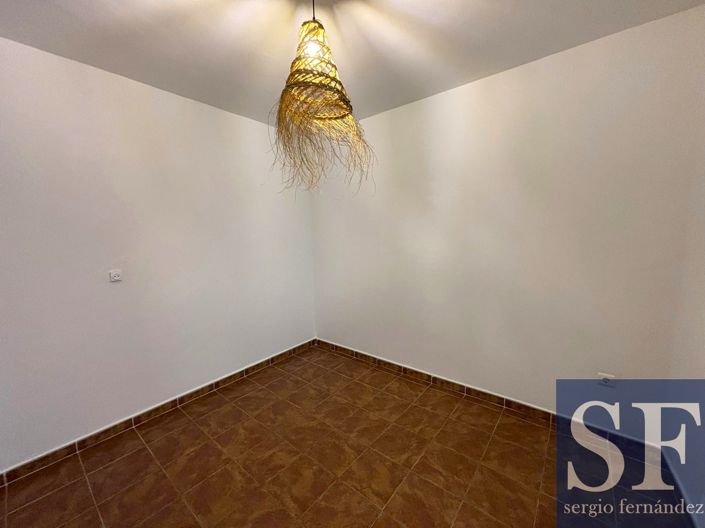 Image No.11-3 Bed Apartment for sale