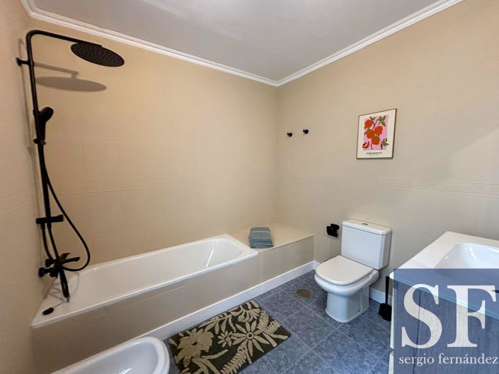 Image No.13-3 Bed Apartment for sale