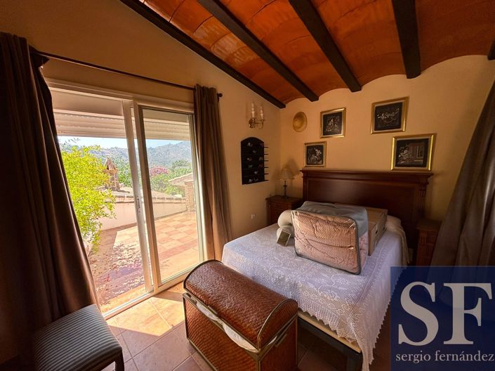 Image No.15-3 Bed Villa for sale