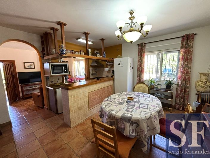 Image No.2-3 Bed Villa for sale