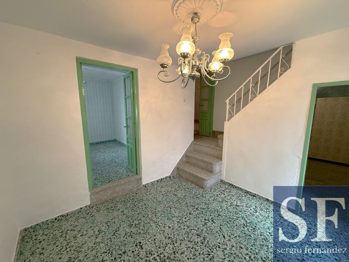 Image No.2-3 Bed Townhouse for sale
