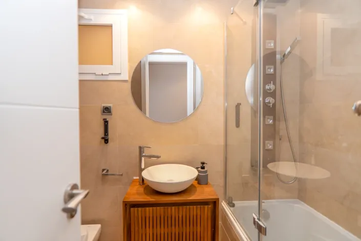 Image No.23-1 Bed Apartment for sale