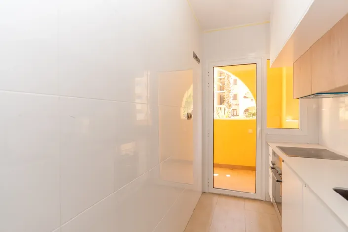 Image No.22-2 Bed Apartment for sale