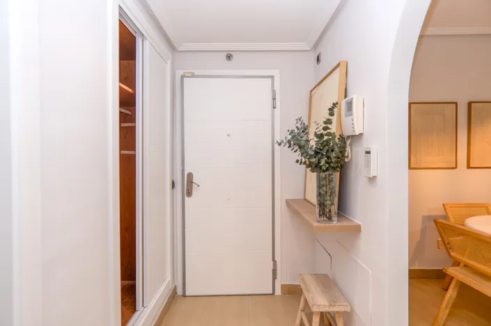 Image No.9-2 Bed Apartment for sale