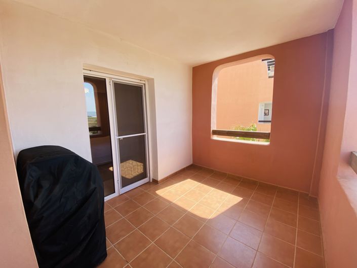 Image No.27-3 Bed Apartment for sale