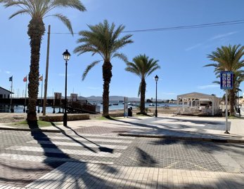 seafront-promenade-scaled